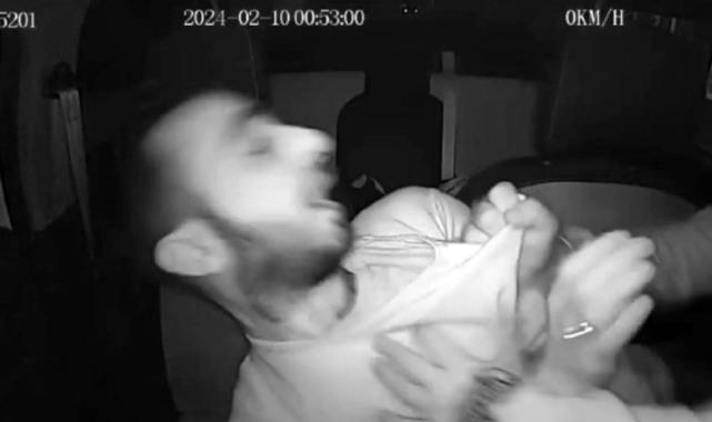 İzmir'de taksi şoförüne kadın yolcu nedeniyle saldırı