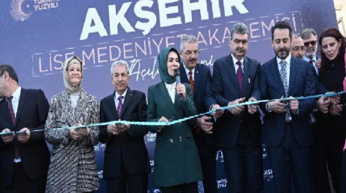 Konya&#039;da Akşehir Lise Medeniyet Akademisi açıldı