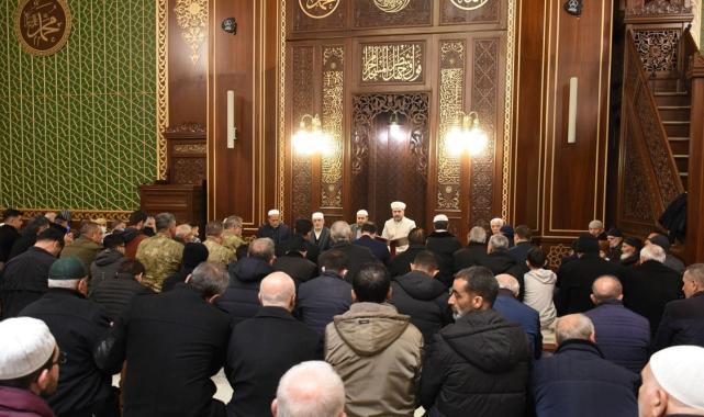 Miraç Kandili yurt genelinde dualarla idrak edildi