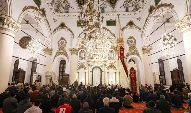 Miraç Kandili yurt genelinde dualarla idrak edildi