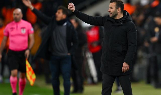 Okan Buruk: Muslera'nın takımda kalmasını istiyorum