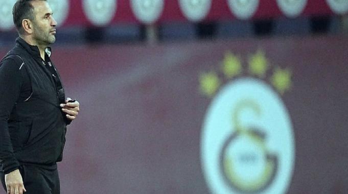 Okan Buruk'tan futbolculara uyarı: Ligi unutun, Avrupa'ya odaklanın