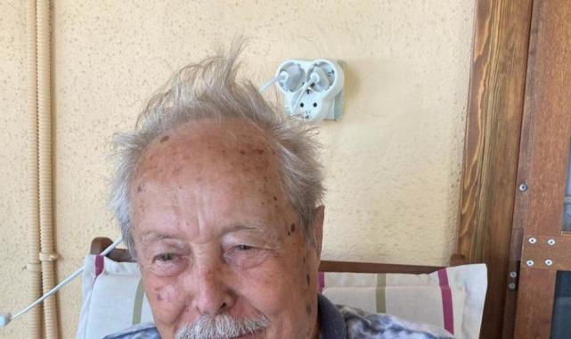 Ölüm haberiyle şoka uğradı! Uraz Kaygılaroğlu'nu yasa boğan ölüm haberi..