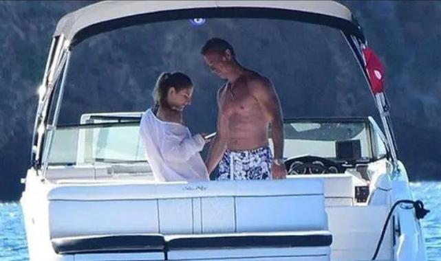 Öz yeğeniyle teknede uygunsuz bir şekilde görüntülenen Murat Başoğlu'nun son hali gündem oldu