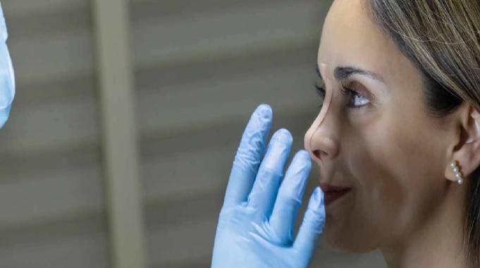 Rinoplasti Sonrası Enfeksiyon Belirtileri ve Tedavisi: Uzmanlardan Öneriler