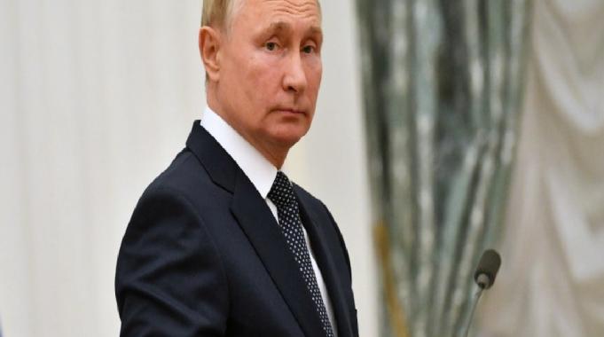 Rusya: Putin, Ermenistan'ın KGAÖ kararı konusunda Paşinyan'la konuşmadı