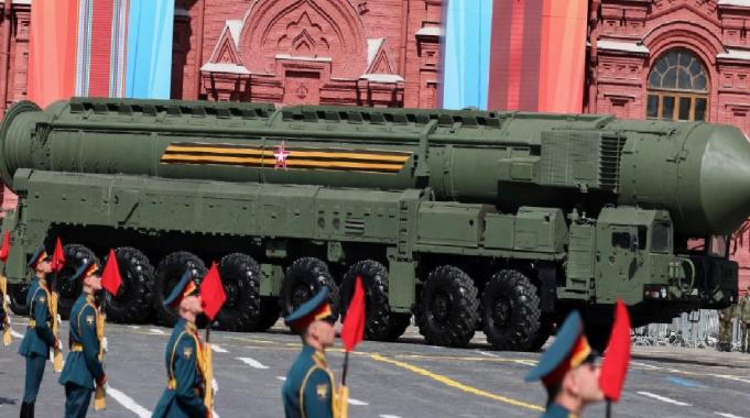 Rusya'dan Batı'ya nükleer bombalı saldırı tehdidi