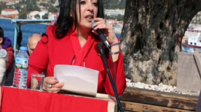 Sinem Atan Foça’dan bağımsız aday oldu