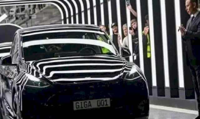 Almanlar Tesla'nın fabrika planına karşı çıkıyor