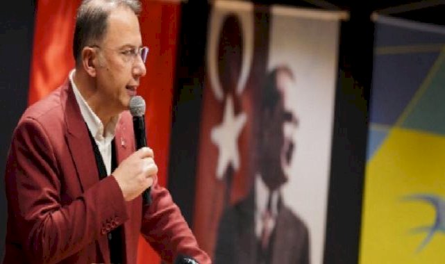 Çalık: “Gençlerimiz geleceğini yabancı memleketlerde aramasın”