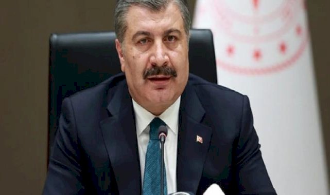 Fahrettin Koca doktorlara müjdeyi verdi! Hekimlere sözleşmeli pozisyon açılacak