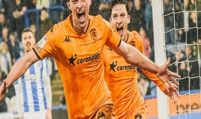 Hull City deplasmanda Huddersfield'ı mağlup etti! Abdülkadir Ömür'den asist
