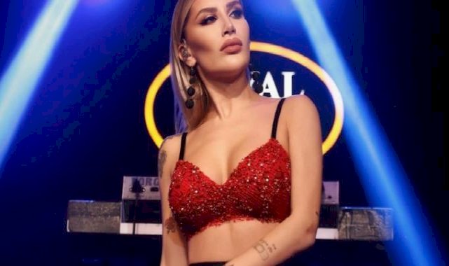 İrem Derici sahneden sevgilisine yanaşan kadını uyardı! "Manitama yaklaşma"