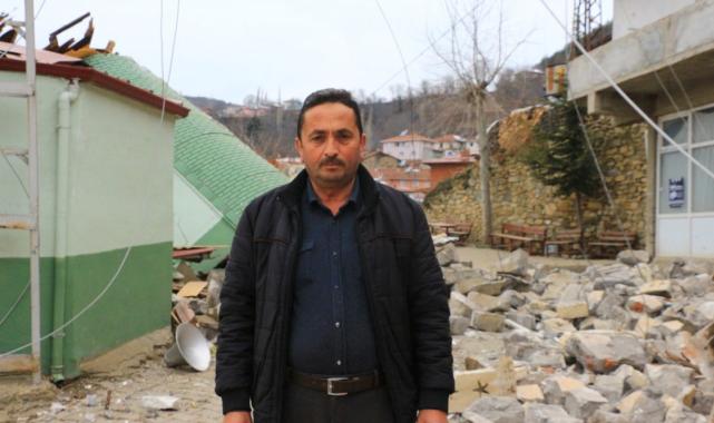 Tokat'ta heyelanların yaşandığı köy ikiye bölündü