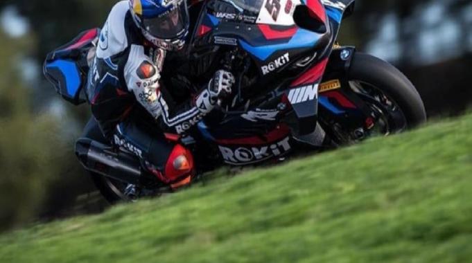 Toprak Razgatlıoğlu, sezonunun ilk yarışında 5. oldu