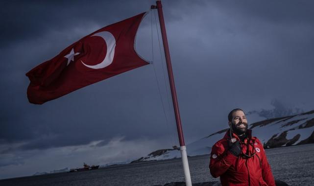 Türk bilim insanları, Antarktika'da dünyanın geleceği için 22 araştırma yaptı