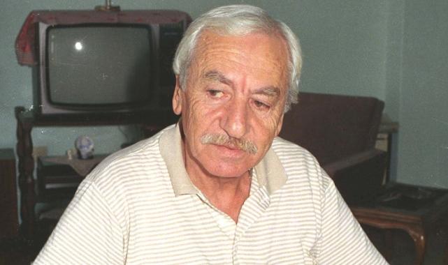 Türk edebiyatının milli kalemi olarak bilinen, tarihi ve toplumsal romanların yazarı: Tarık Buğra