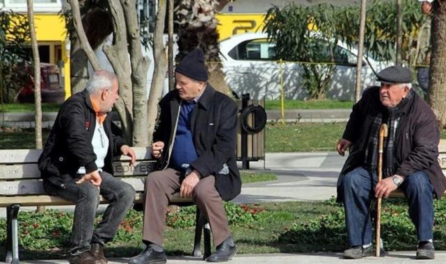 Türkiye yaşlanıyor! Cumhuriyet tarihinde bir ilk...