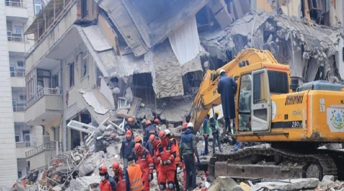 Yılmaz Tunç açıkladı: Deprem soruşturmalarında son durum