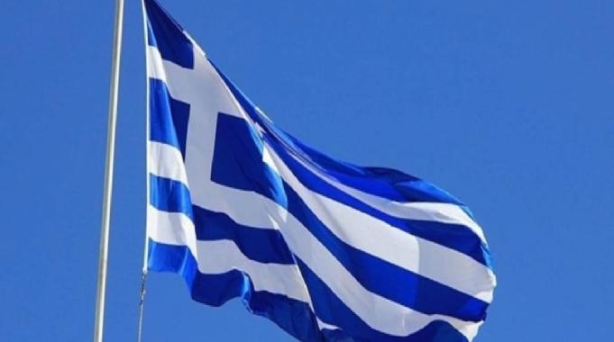 Yunanistan'da eşcinsel çiftler için evlilik ve çocuk edinme yasasına onay