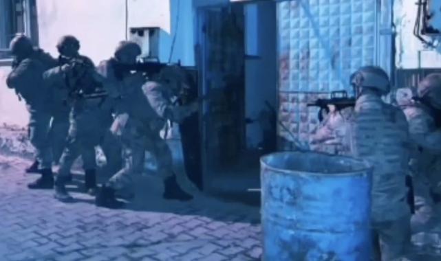 7 ilde düzenlenen operasyonlarda 3 ayrı organize suç örgütü çökertildi