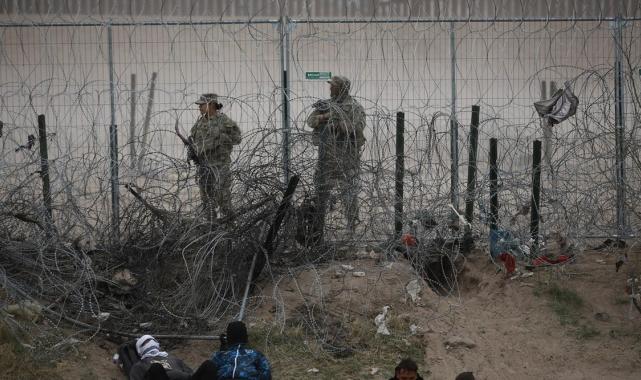 ABD-Meksika sınırındaki göçmen krizi sürüyor