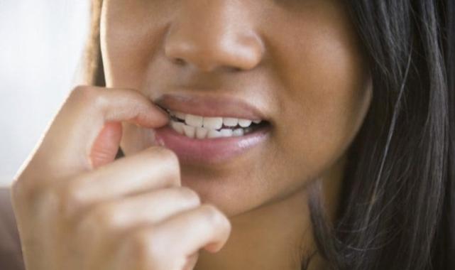 "Ah vah" demeyin! Tırnak yemekten kurtulamayanlar! Bu belanın çözümü bakın ne çıktı...