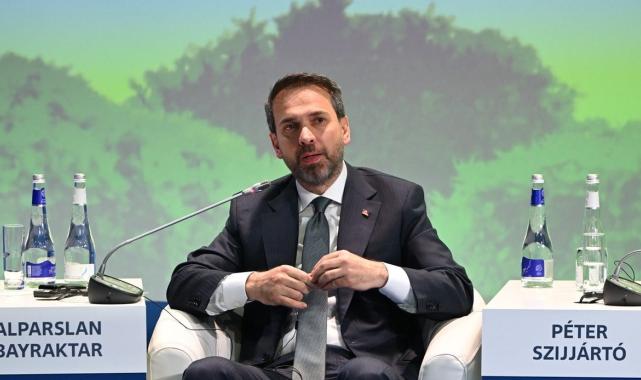 Alparslan Bayraktar: Sinop projesinde Rosatom ile iş birliğimizi geliştirmek istiyoruz