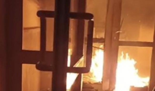 Ankara'da 50 kişilik apartman kundaklandı: Vatandaşlar vinçle çıkarıldı