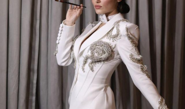 Arzu Sabancı veto etmişti! Hande Erçel'in kapak fotoğrafını beğendi