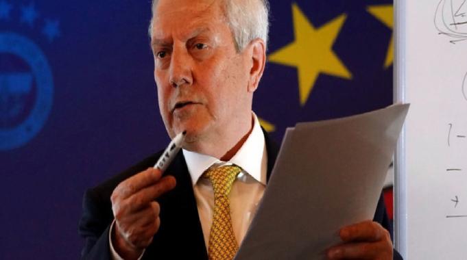 Aziz Yıldırım: Camia içinde Fenerbahçe'nin başarısını istemeyen şerefsizdir