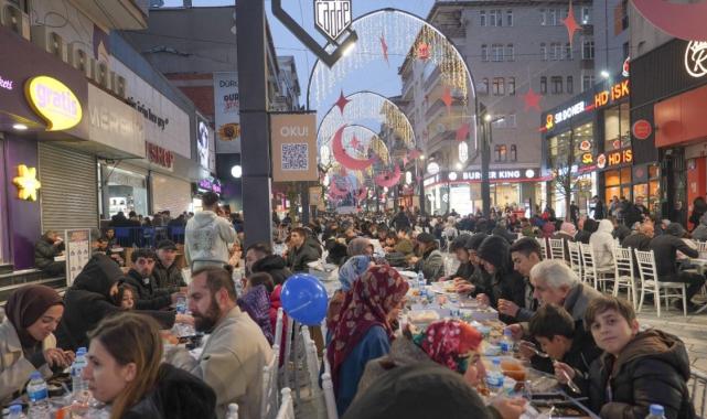 Bağcılar'da ramazan ayı boyunca sürecek etkinlikler için plato kuruldu