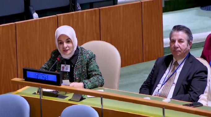 Bakan Göktaş, BM'de konuşan İsrailli bakanı protesto etti