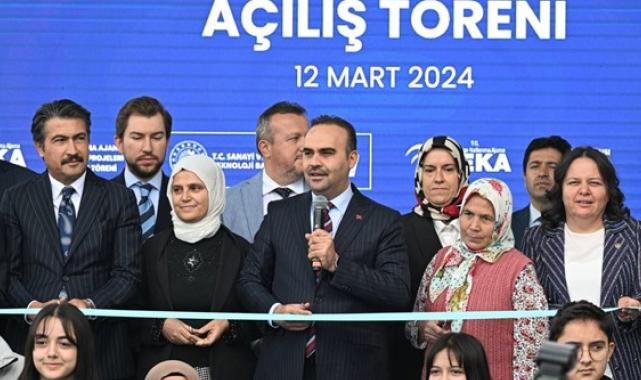 Bakan Kacır:  “493 kalkınma projesine 866 milyon lira destek verdik”