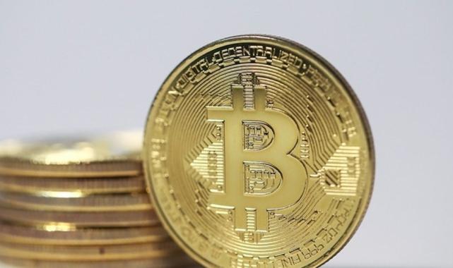 Bitcoin'de kritik seviye! Rekora yaklaştı: 64 bin doları geçti