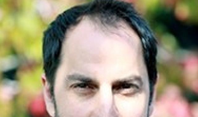 Dylan Riley'in düşünsel şeklinizi değiştirecek, üç Avrupa ülkesi üzerine incelemeler yaptığı kitabı