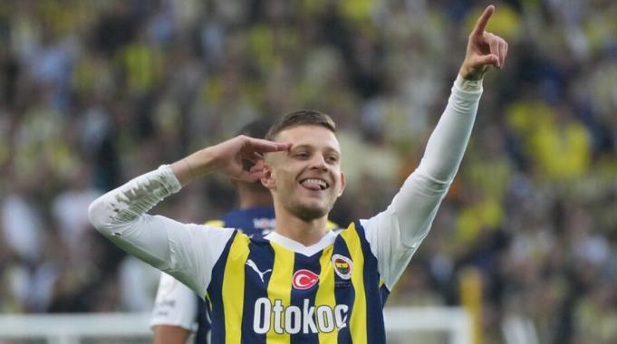 Fenerbahçe, Sebastian Szymanski'nin bonservisini belirledi