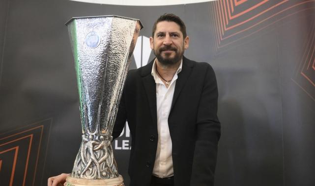 Galatasaraylı eski futbolcular, 24 yıl sonra UEFA kupasıyla buluştu