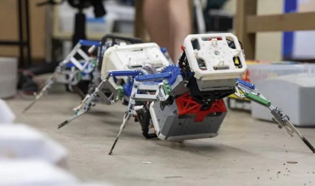 Gelecekte hayatımız onlara emanet: İşte son teknoloji 10 kurtarma robotu