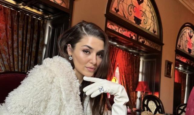 Hande Erçel'den yeni paylaşım! Hintçe konuştu, gören inanamadı...