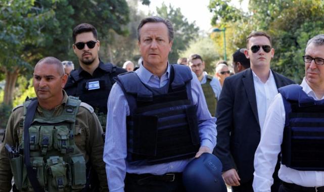 İngiltere Dışişleri Bakanı Cameron: İsrail işgalci güçtür