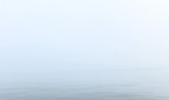 İstanbul günlerdir yoğun sis altında! İstanbul Boğazı'nda göz gözü görmüyor