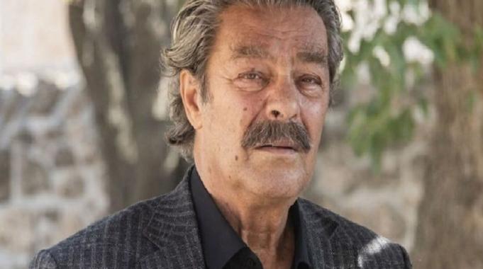 Kadir İnanır evli mi, sevgilisi var mı? 99&#039;dan beri o isimle...