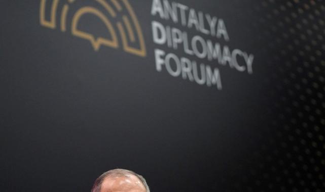 Lavrov, Türk diplomasisini övdü: Erdoğan'ın yeni siyaset bilimi formatı