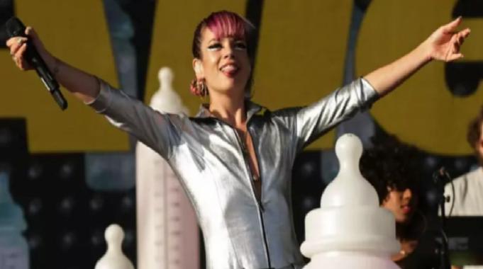 Lily Allen&#039;den annelik itirafı: &quot;Çocuklarım kariyerimi bitirdi&quot;