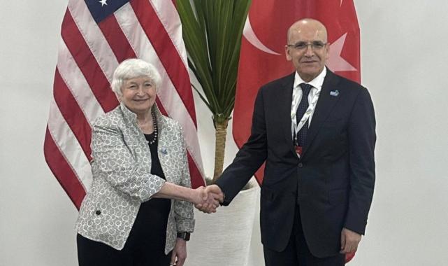 Mehmet Şimşek, G20 Bakanlar ve Merkez Bankası Başkanları toplantısında temaslar kurdu