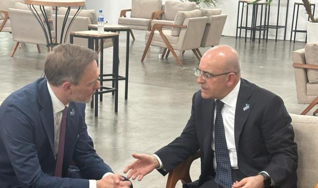 Mehmet Şimşek, G20 Bakanlar ve Merkez Bankası Başkanları toplantısında temaslar kurdu