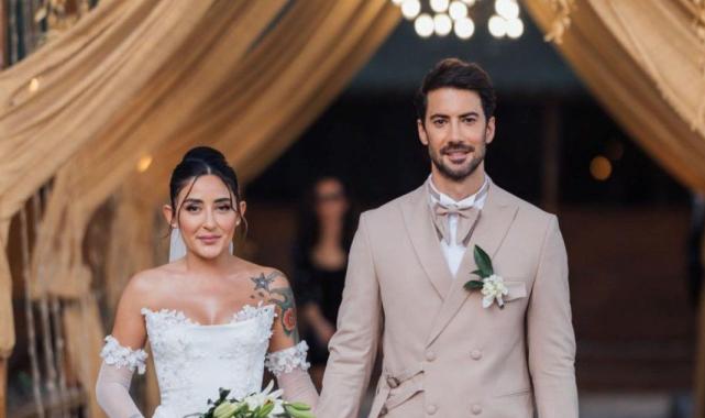 Melek Mosso, gelinlikli pozlarına yapılan çirkin yorumlara cevap verdi