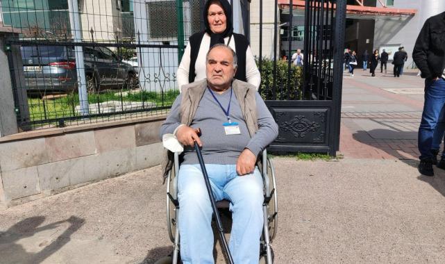 Mersin'de otobüste yaşlı çifte saldırı! Okul müdürünün oğlu tahliye edildi