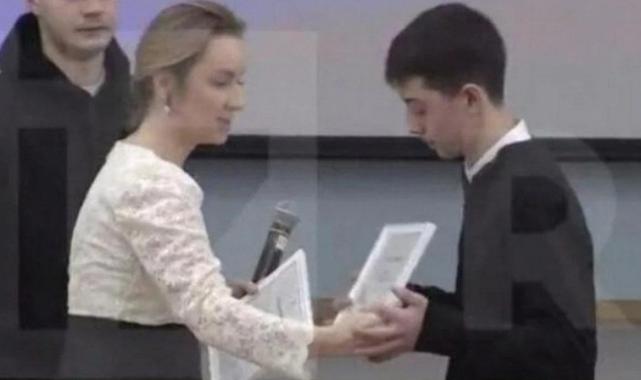 Moskova saldırısında yüzlerce kişiyi kurtaran gence liyakat madalyası verilecek